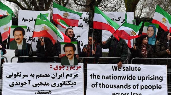 https://avantgarde2009.files.wordpress.com/2018/01/protesters_gather_outside_the_iranian_embassy_in_central_london_on_january_2_2018_in_support_of_demonstrations_in_iran_against_the_existing_regime-_getty_images.jpg?w=679&h=379